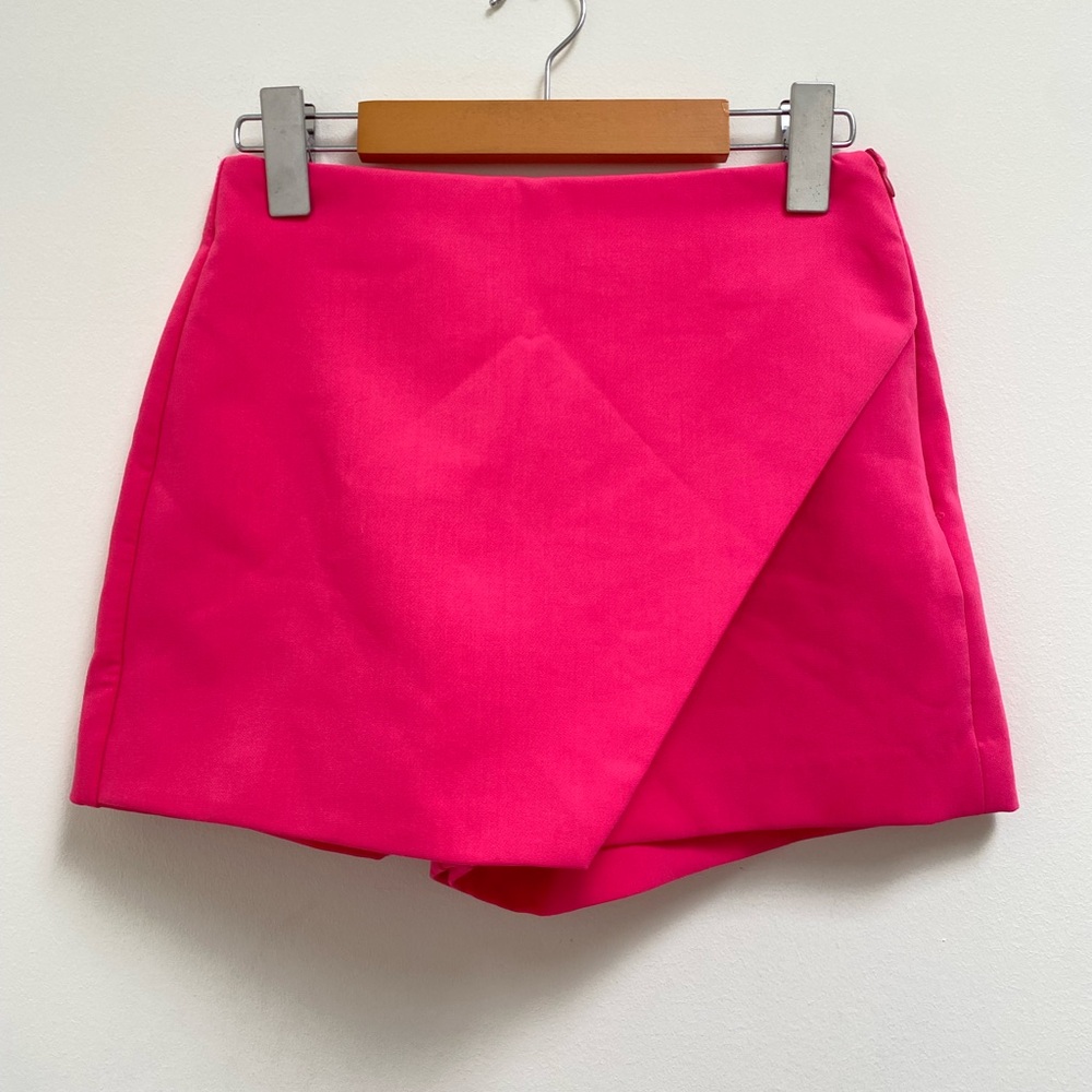 Zara Hot Pink Wrap Skort